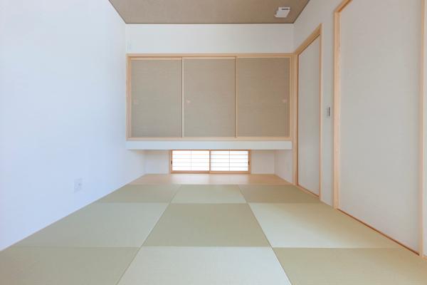 Non-living room. Indoor (July 2013) Shooting