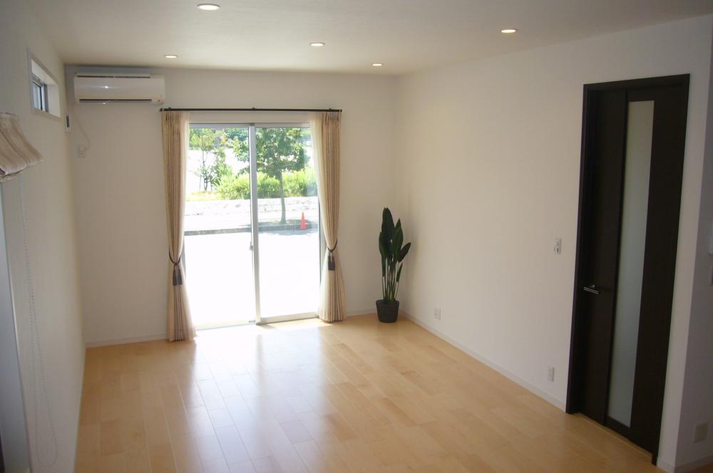 Living. Sunny living