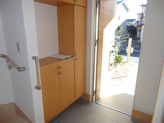 Same specifications photos (Other introspection)