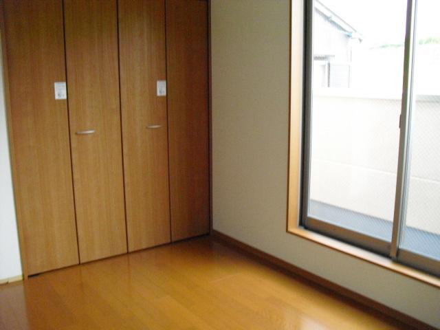 Other. Second floor living room complete image It requires no furniture in the built-in closet! ! 