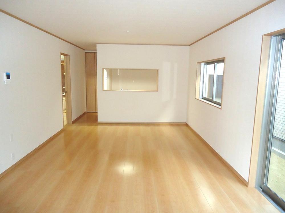 Living. Indoor (12 May 2013) Shooting