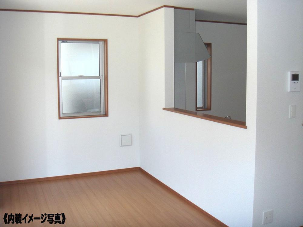 Other. Living image photo. It is different from the actual building. 