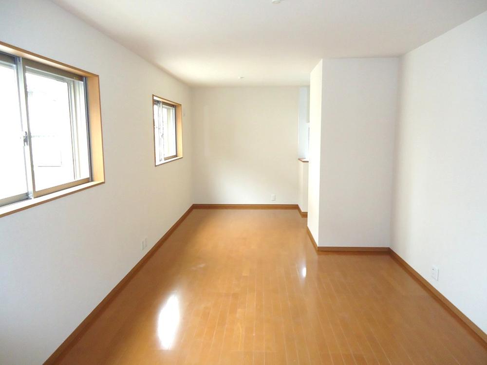 Living. Indoor (12 May 2013) Shooting