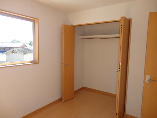 Same specifications photos (Other introspection)