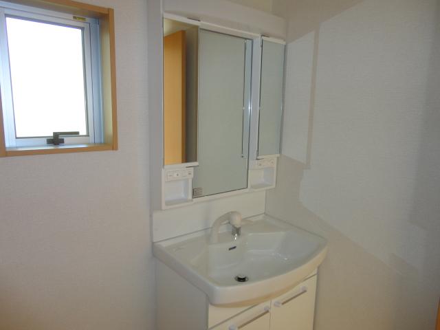 Same specifications photos (Other introspection)