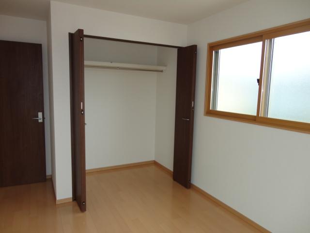 Same specifications photos (Other introspection)