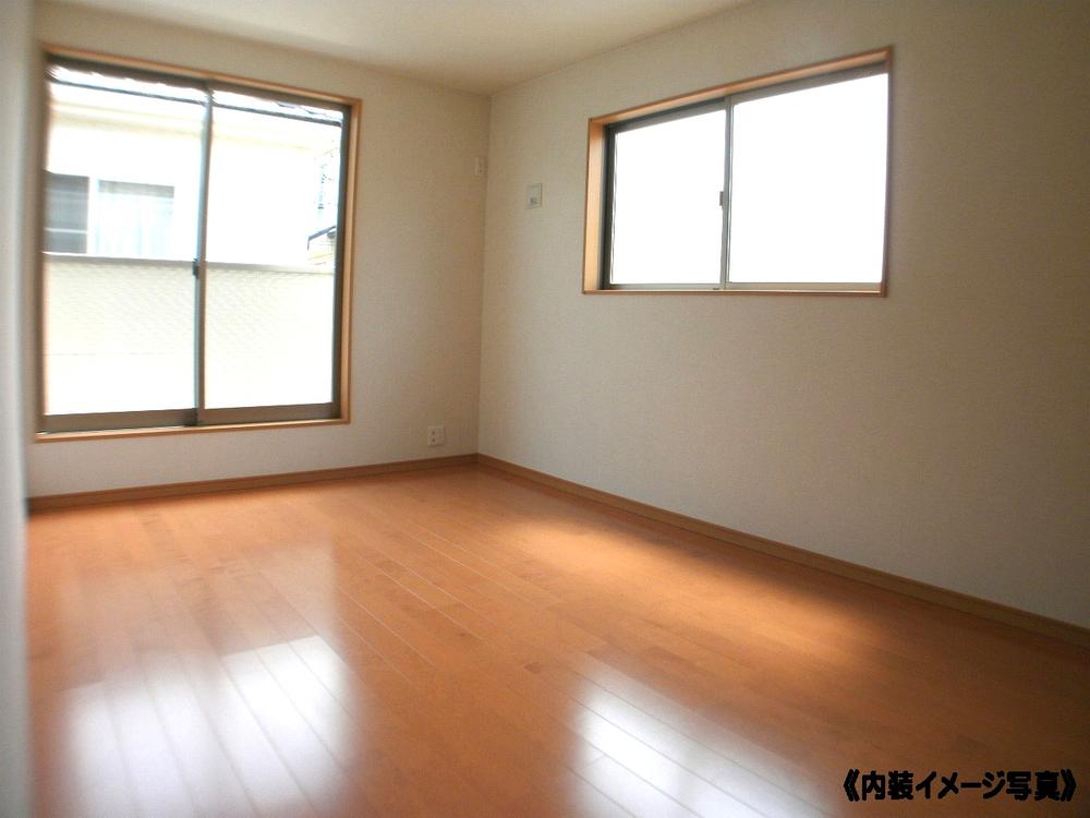 Same specifications photos (Other introspection). (Building 2) same specification