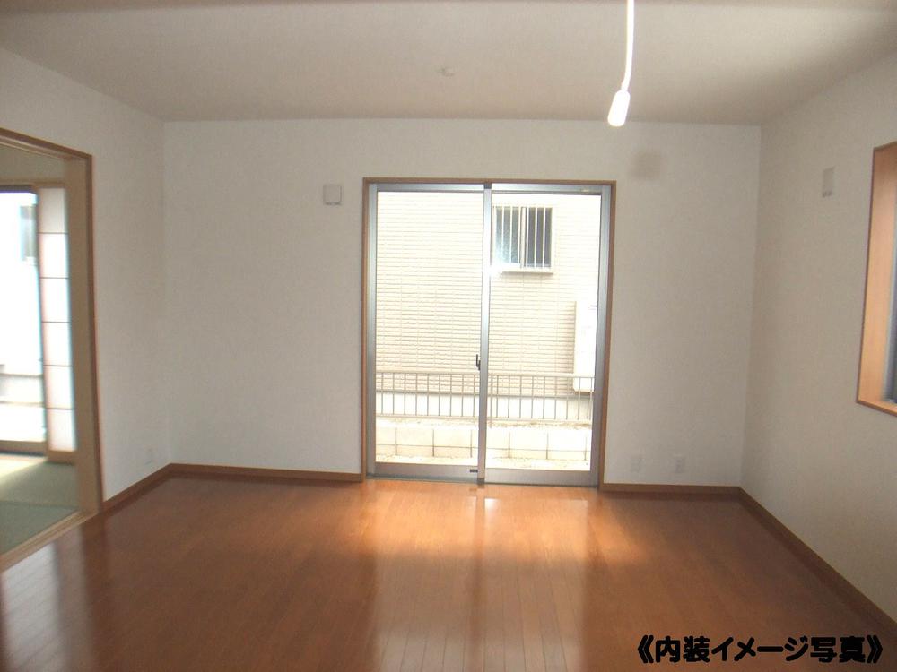 Other. Living image photo. It is different from the actual building. 