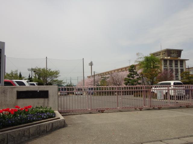 Junior high school. Asahi Junior High School
