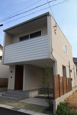 Local appearance photo. Wooden 2-story