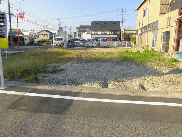 Local photos, including front road. Local (November 5, 2013) Shooting