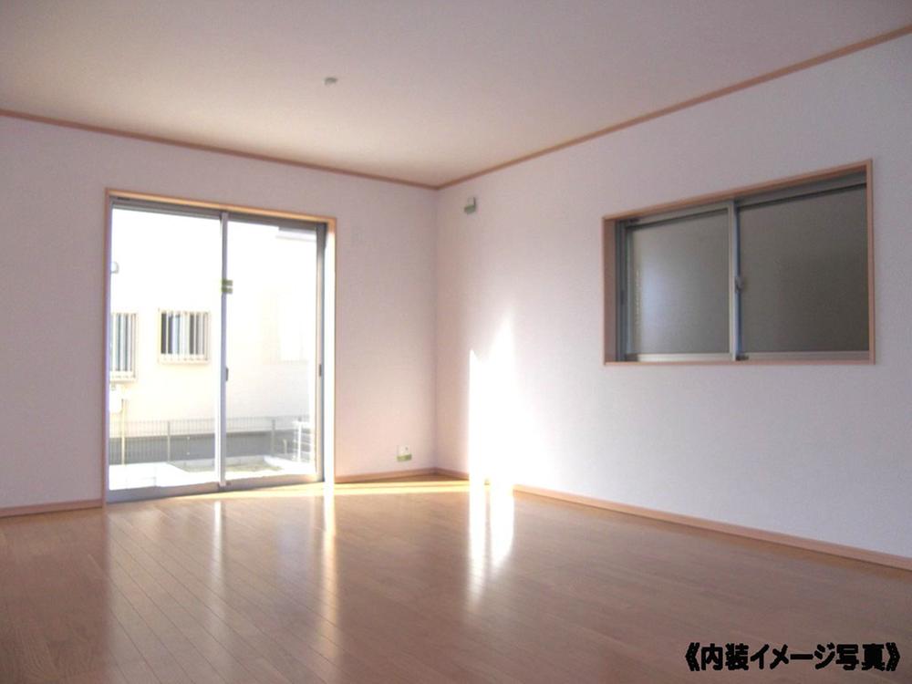 Other. Living image photo. It is different from the actual building. 