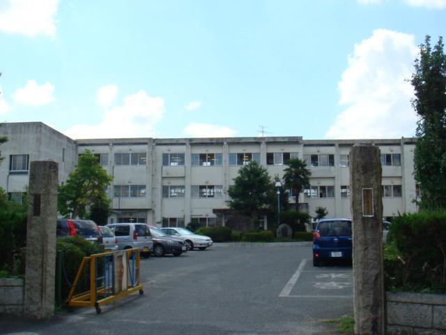 Primary school. Seto Municipal Hatayama to Nishi Elementary School 1569m