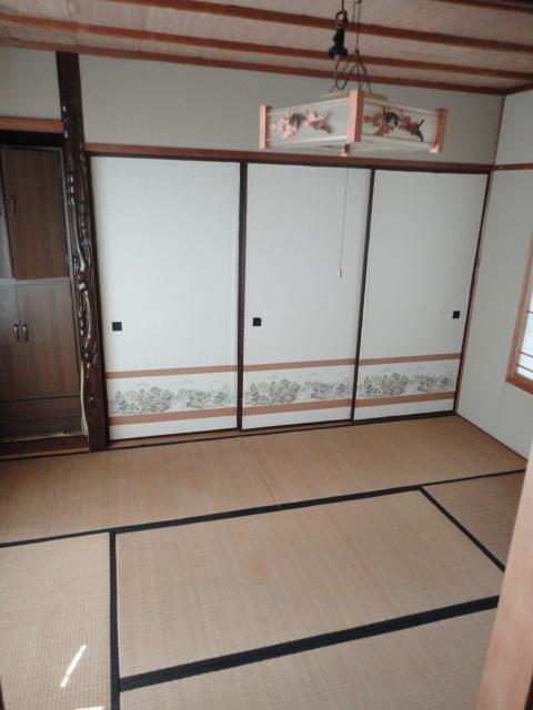 Other introspection. Second floor Japanese-style room