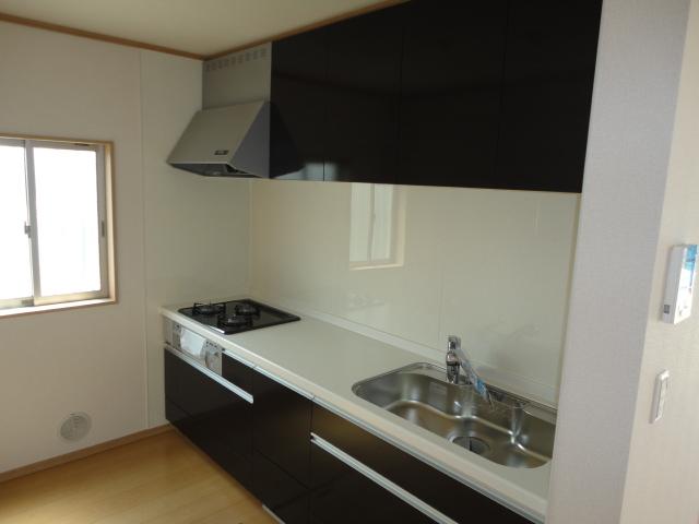 Same specifications photo (kitchen)