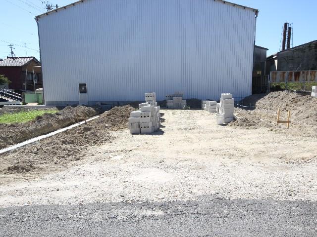 Other local. Vacant lot September 26, shooting