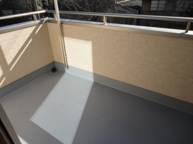 Balcony. Same specifications