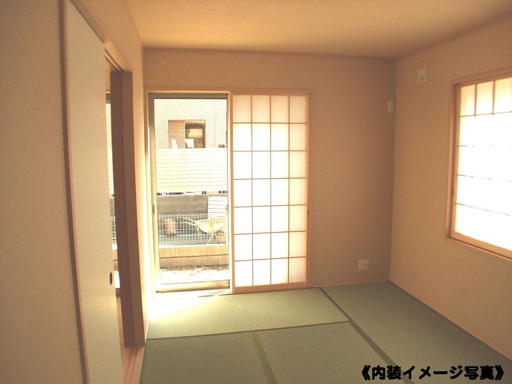 Same specifications photos (Other introspection)