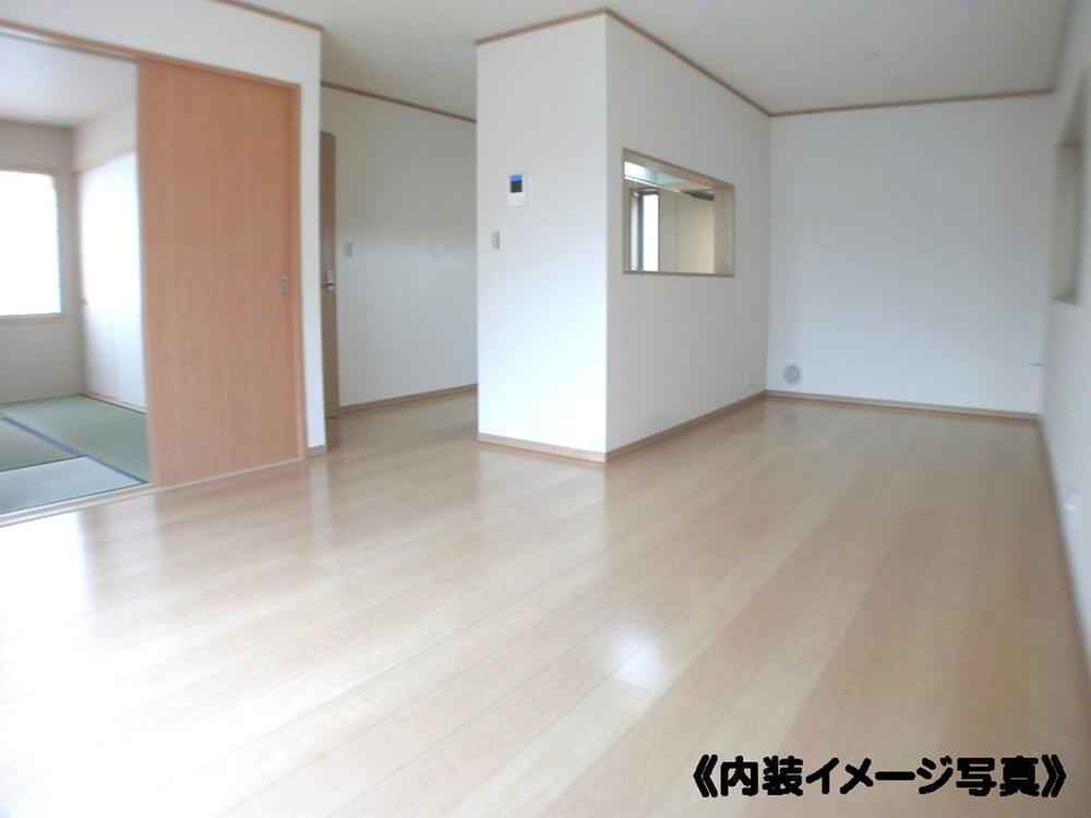 Other. Living image photo. It is different from the actual building. 