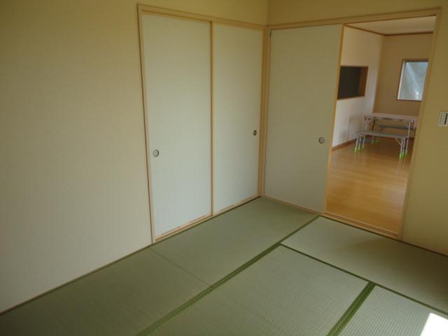 Non-living room. Japanese-style same specifications