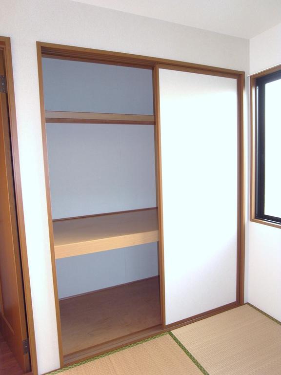 Other room space. It is housed in the Japanese-style room.
