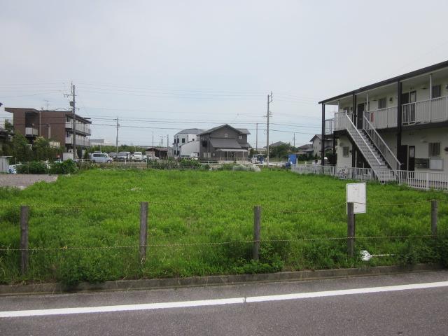 Local photos, including front road. Local (12 May 2013) Shooting, Situated to Shinmei-cho. 