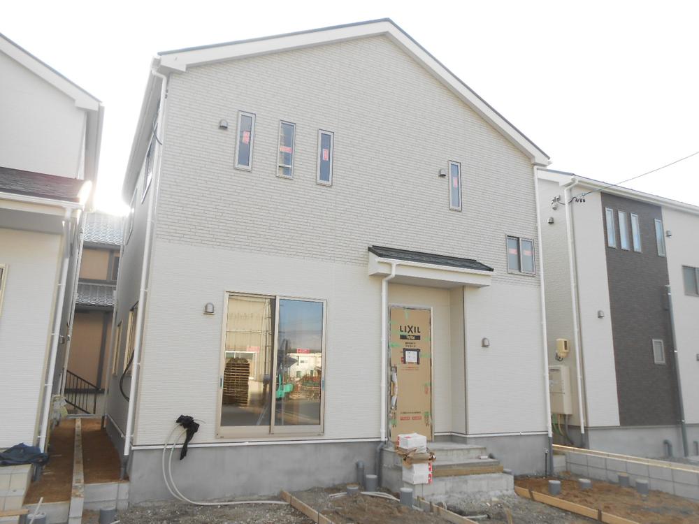 Local appearance photo. Local photos (4 Building)