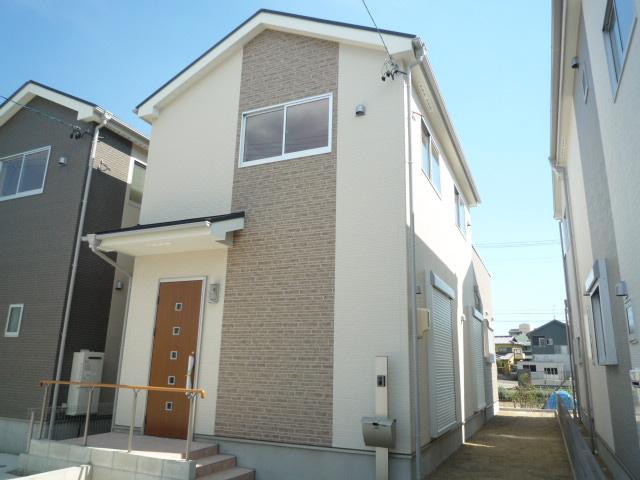 Local appearance photo. Local (September 2013) shooting Building 2