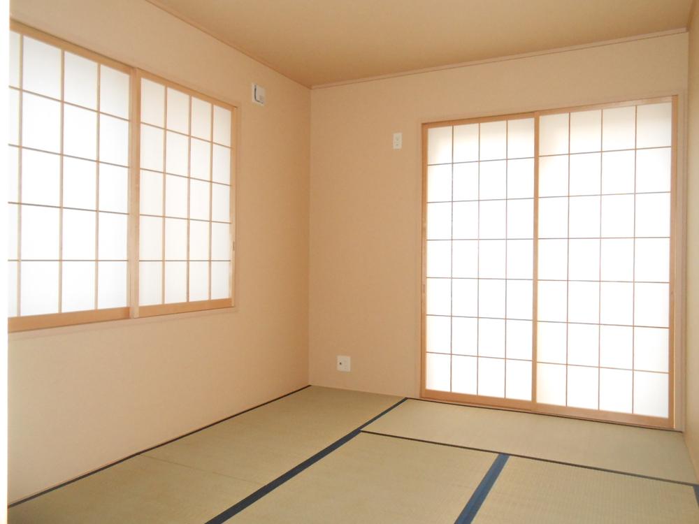 Non-living room. Japanese-style room (1 Building)