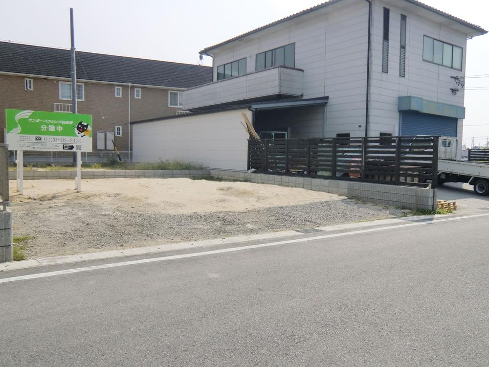 Local photos, including front road