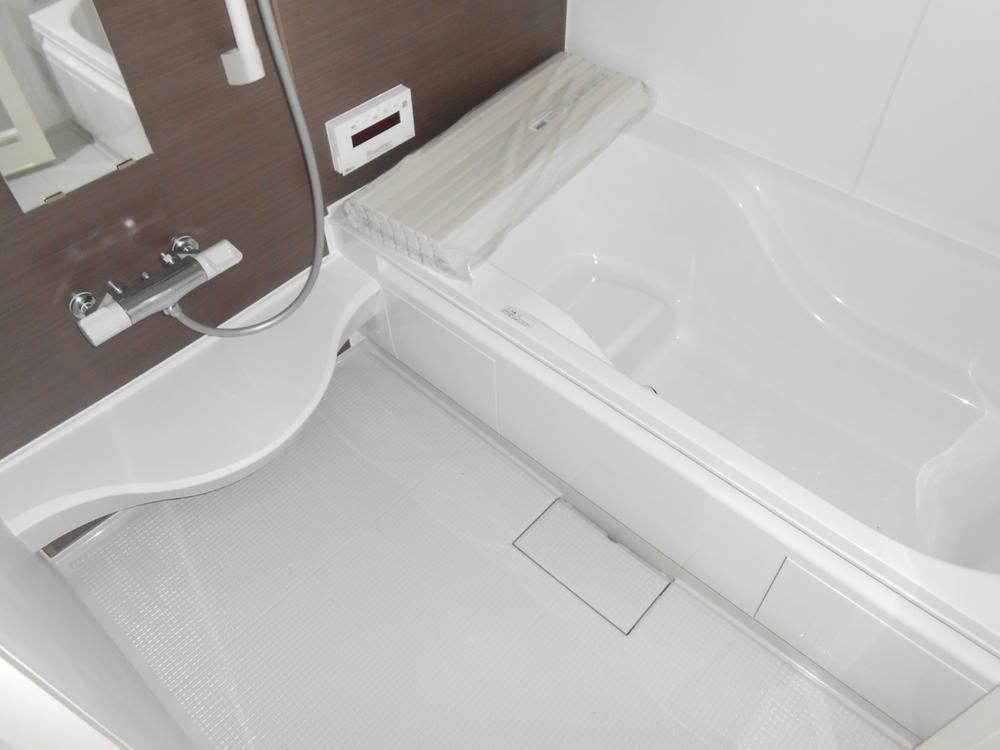 Bathroom. Bathroom dryer with bus