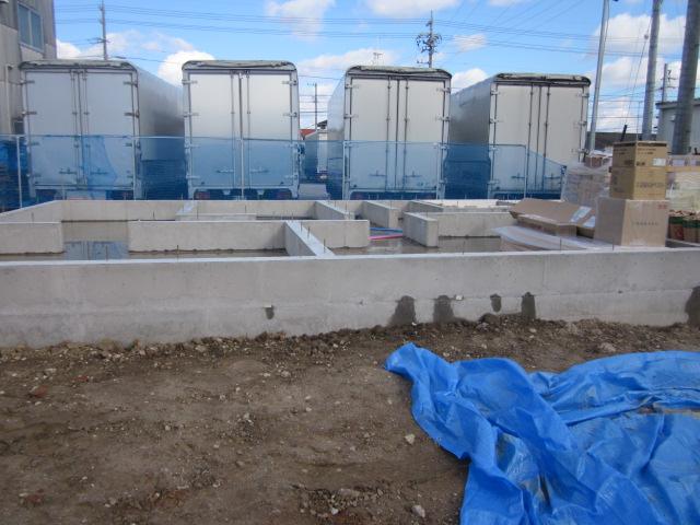 Local appearance photo. Local (12 May 2013) Shooting