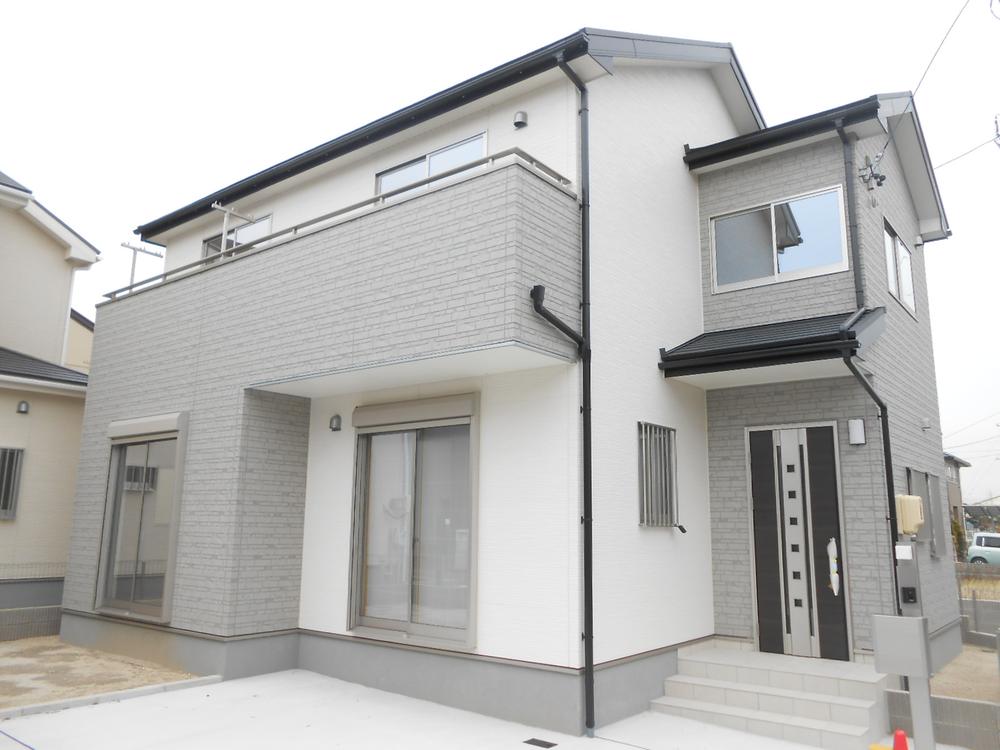 Local appearance photo. Local Photos