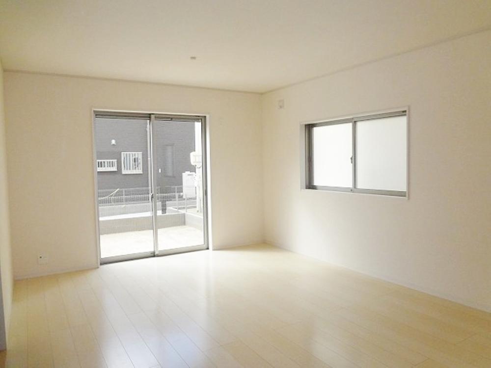 Living. Indoor (11 May 2013) Shooting