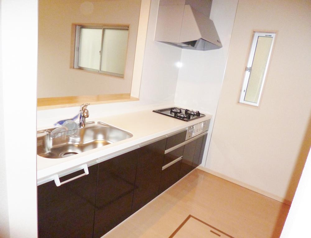 Kitchen. Indoor (10 May 2013) Shooting 1 Building