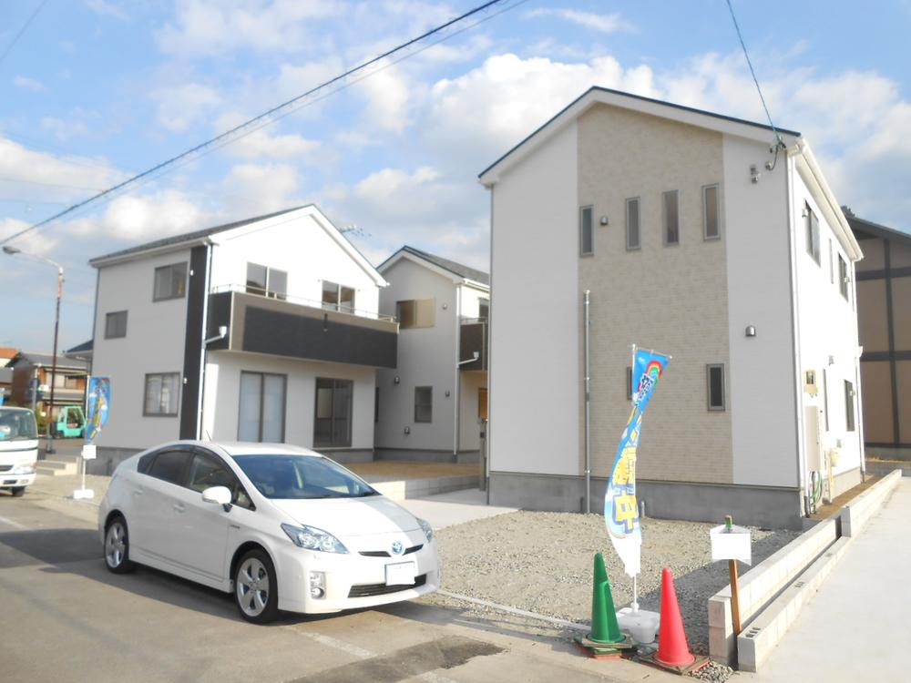 Local appearance photo. Local Photos