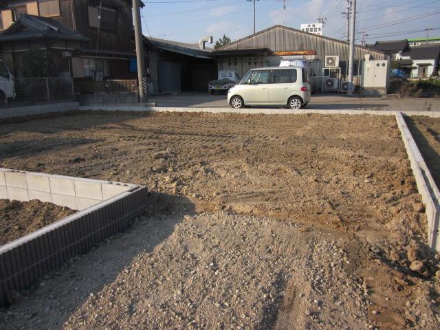 Local appearance photo. Local (12 May 2013) Shooting