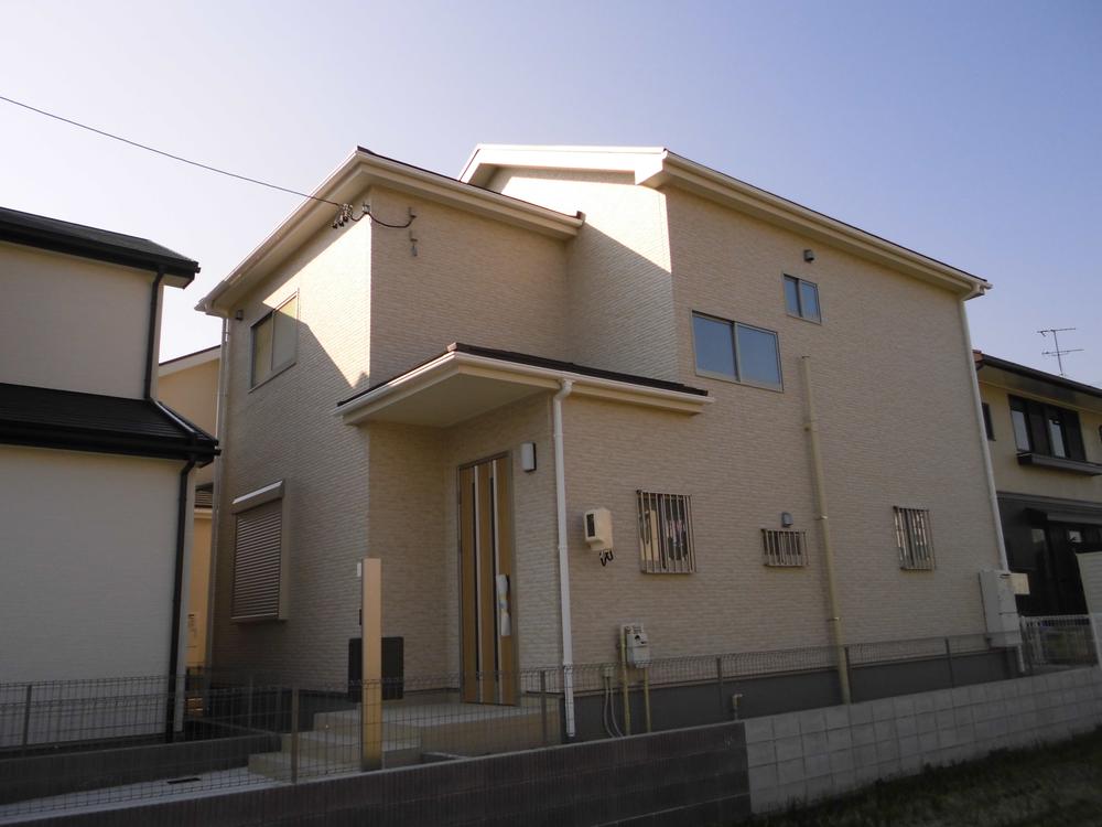 Other local. Local appearance photo