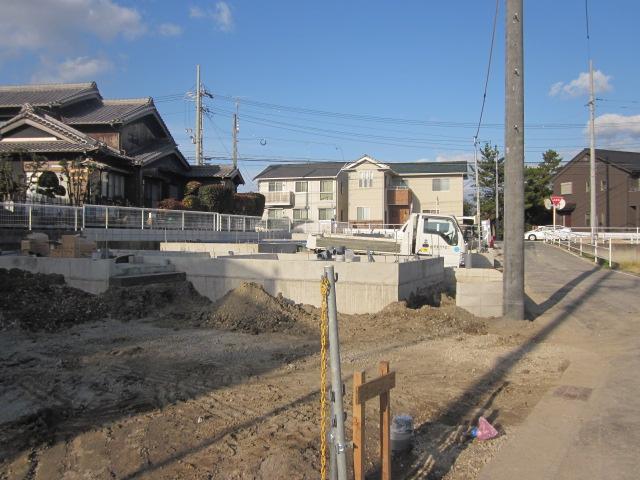 Local appearance photo. Local (12 May 2013) Shooting