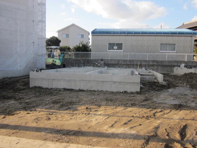 Local appearance photo. Local (12 May 2013) Shooting