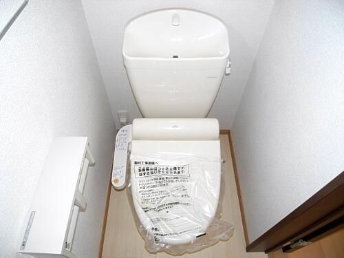 Toilet. Toilet (Example)