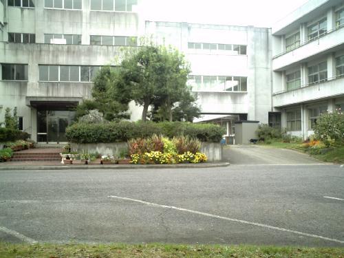 Junior high school. 2390m to Tokai Municipal Nawa junior high school