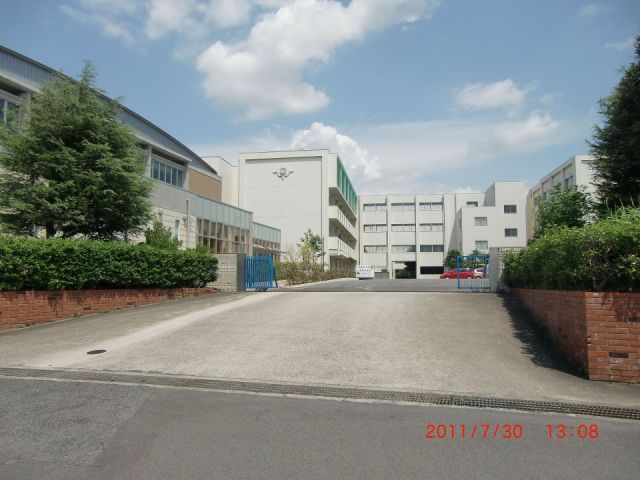 Junior high school. Municipal Kagiya until junior high school (junior high school) 1800m