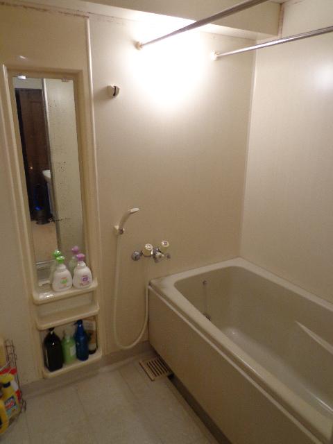 Bathroom. Furniture fixtures, etc. posted in the photo is, Not included in the sale price