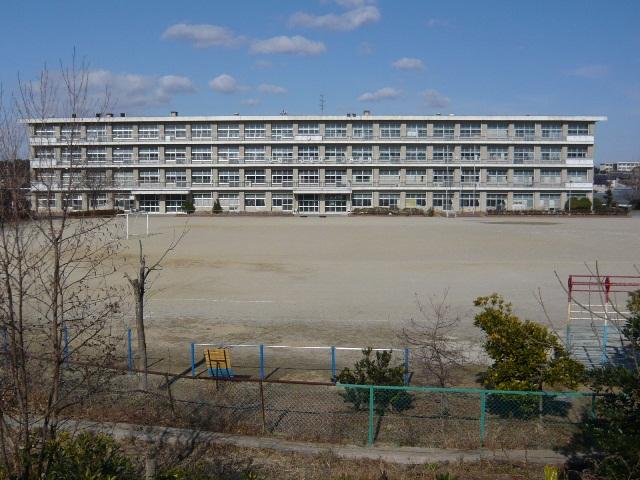 Primary school. Tokai Municipal Funeshima 700m up to elementary school