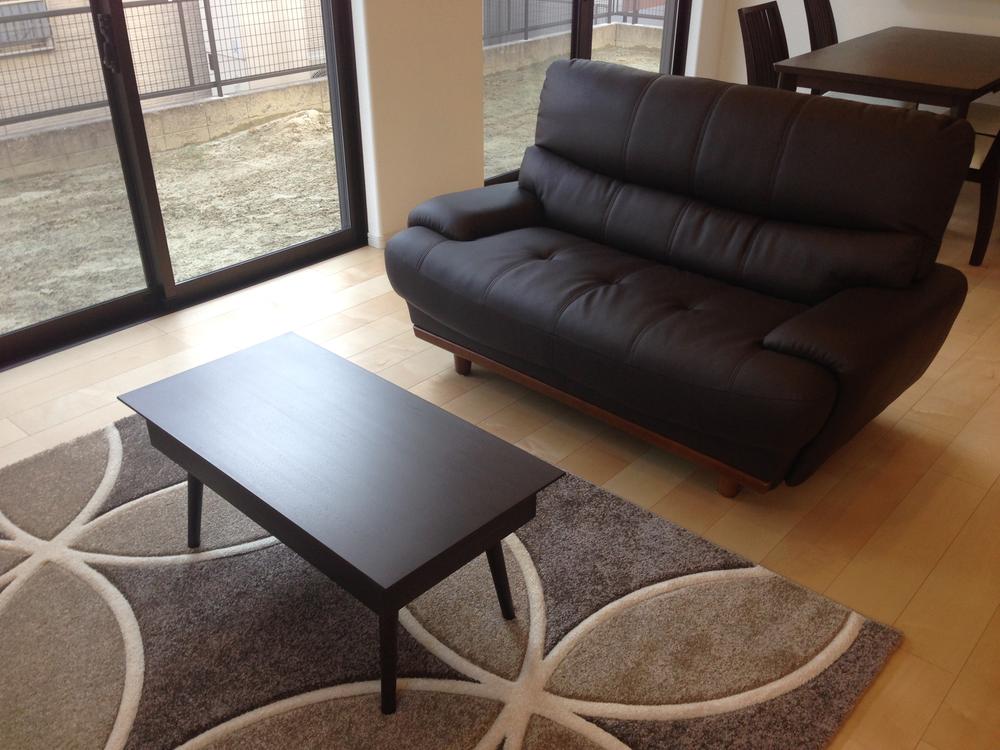 Living. Fully furnished Local (11 May 2013) Shooting