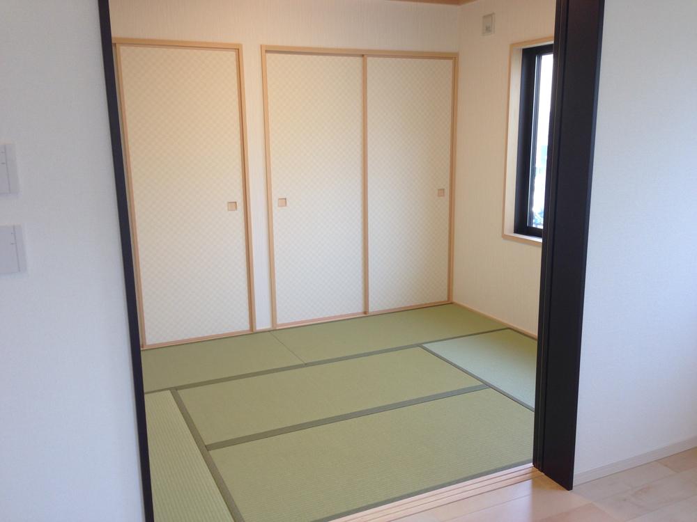 Other introspection. Japanese style room