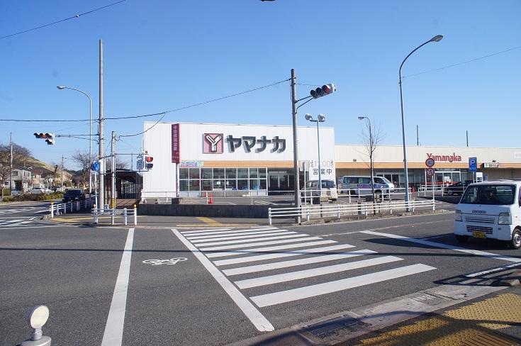 Supermarket. Yamanaka until Takayokosuka shop 404m