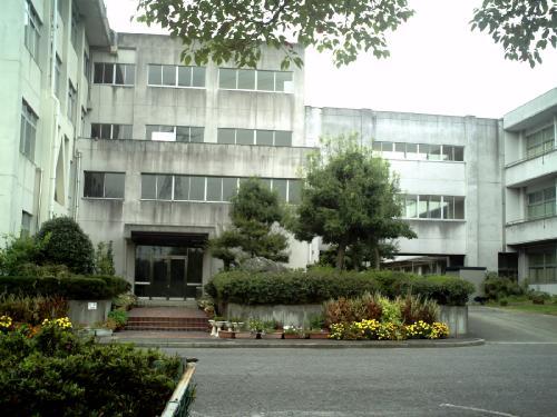 Junior high school. 2390m to Tokai Municipal Nawa junior high school