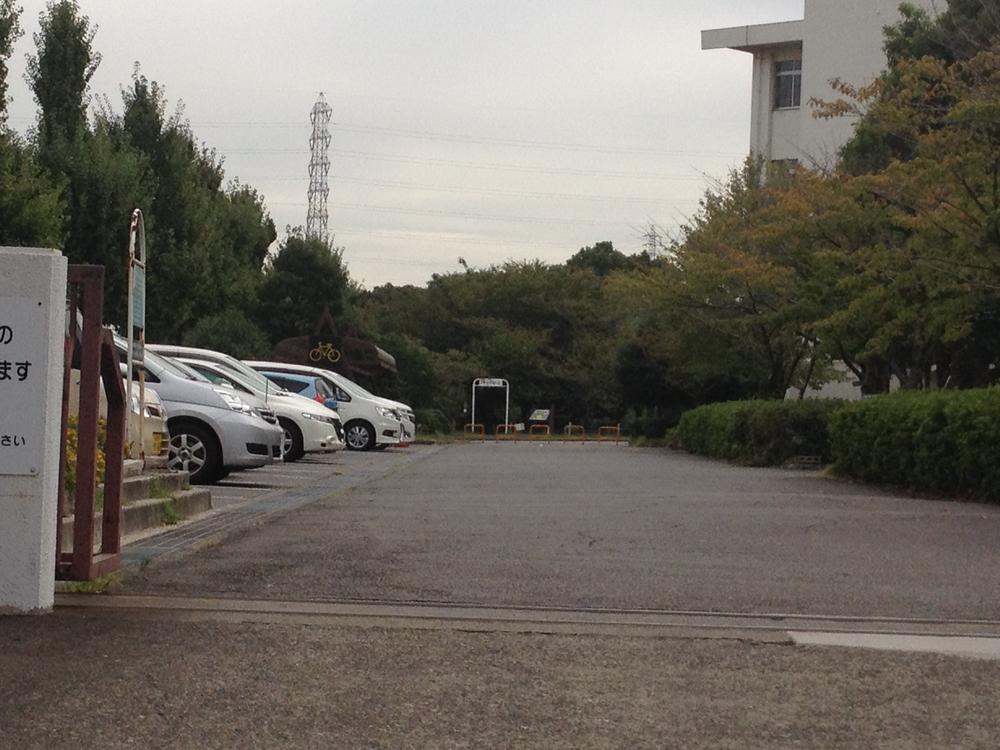 Primary school. 715m until Tokai Municipal Funeshima Elementary School